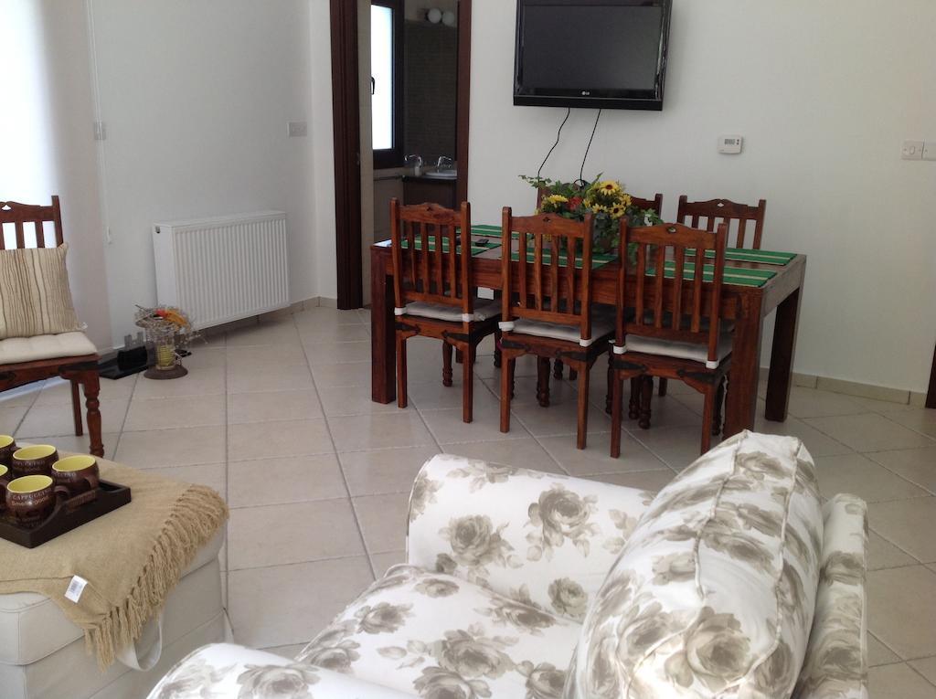 Ta Spitakia Tis Theodosias Kalopanagiotis Quarto foto